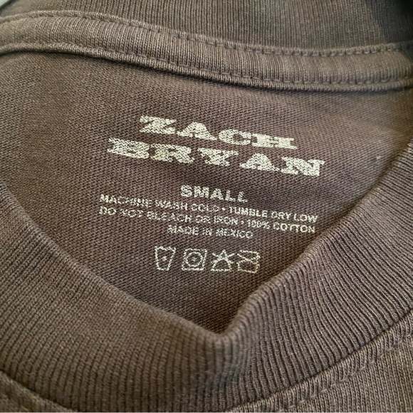 ZACH BRYAN ‘The Boys Are Out And They’re Angry’ Graphic T-Shirt Size Small - Picture 4 of 4